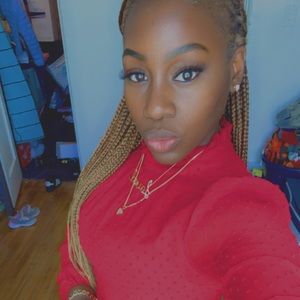 Meet your Posher, Daneen